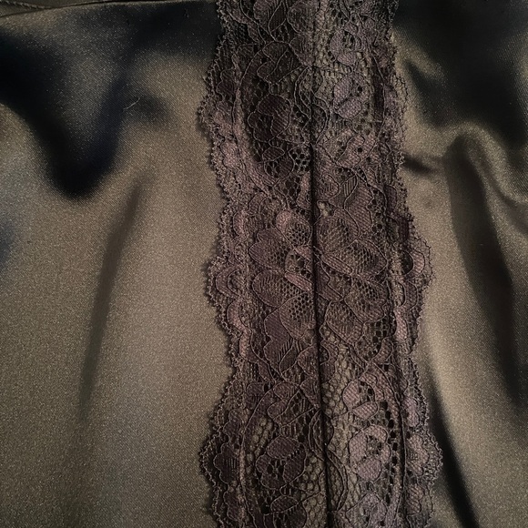 House of Harlow 1960 Black Lace maxi Satin skirt size medium - Picture 8 of 14